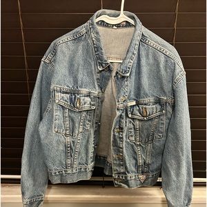 Guess crop jean jacket